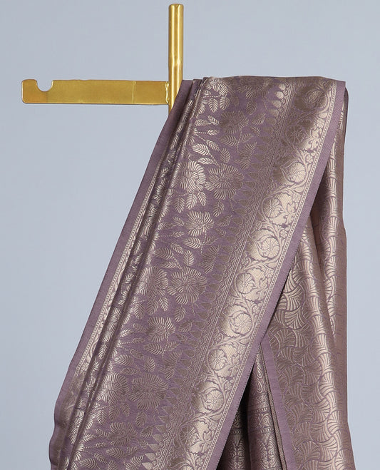 English violet floral jacquard fancy softy saree, floral creeper zari border & pallu of traditional designs