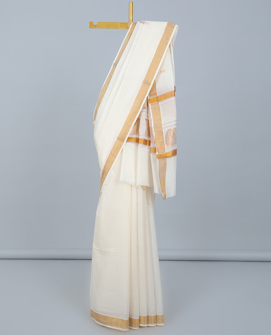 Cream kerala saree, plain border & pallu of peacock zari designs