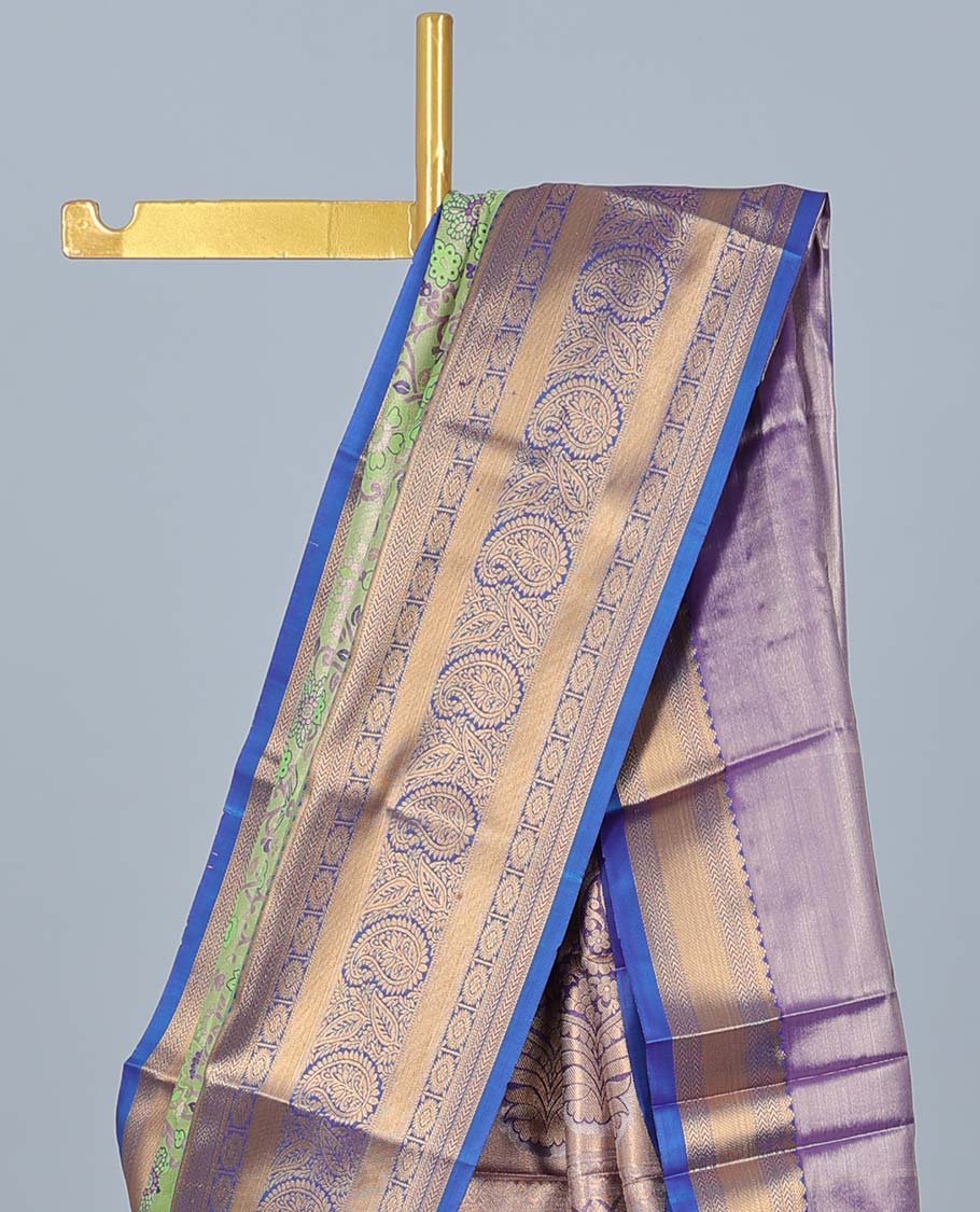 Green floral jacquard budget silk saree, contrast traditional design zari border & pallu of intricate designs