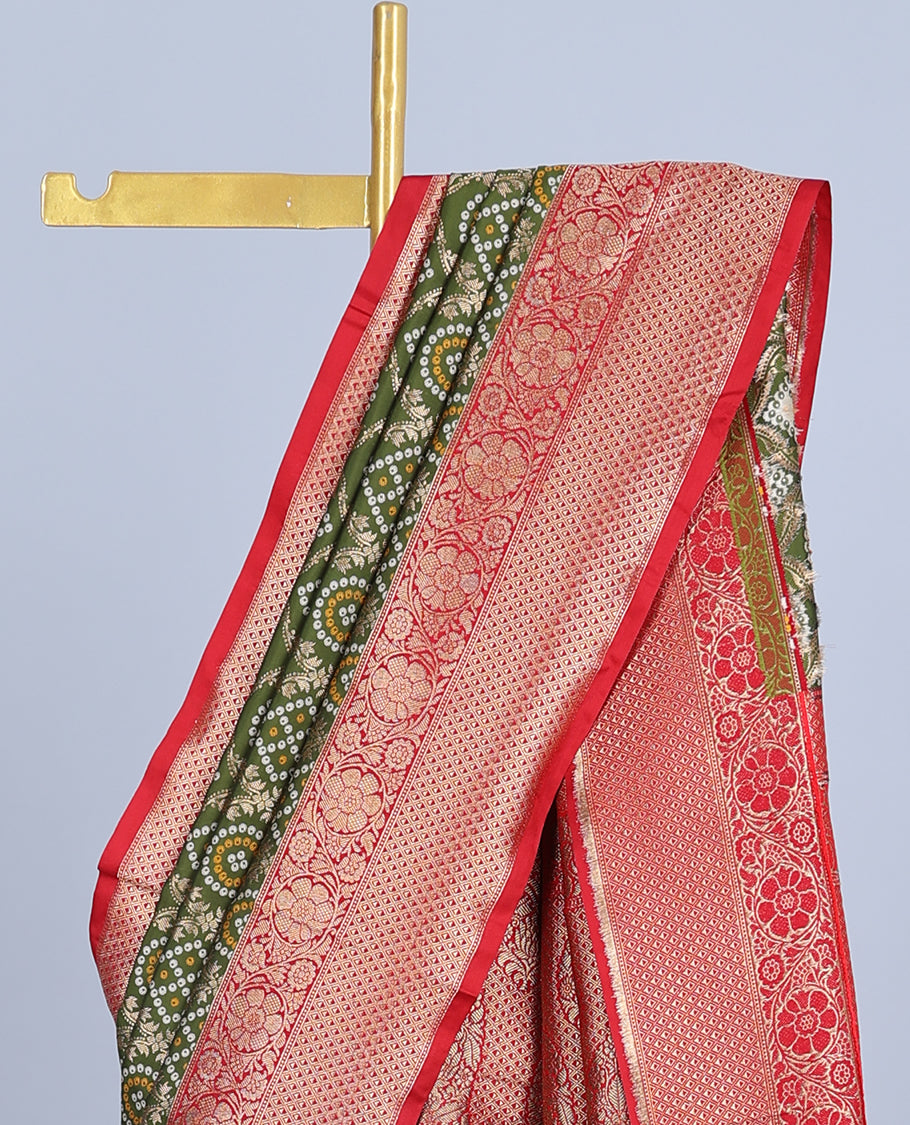 Green bandhani dots print & ogee jacquard semi-banaras jute saree, contrast traditional design border & intricate pallu
