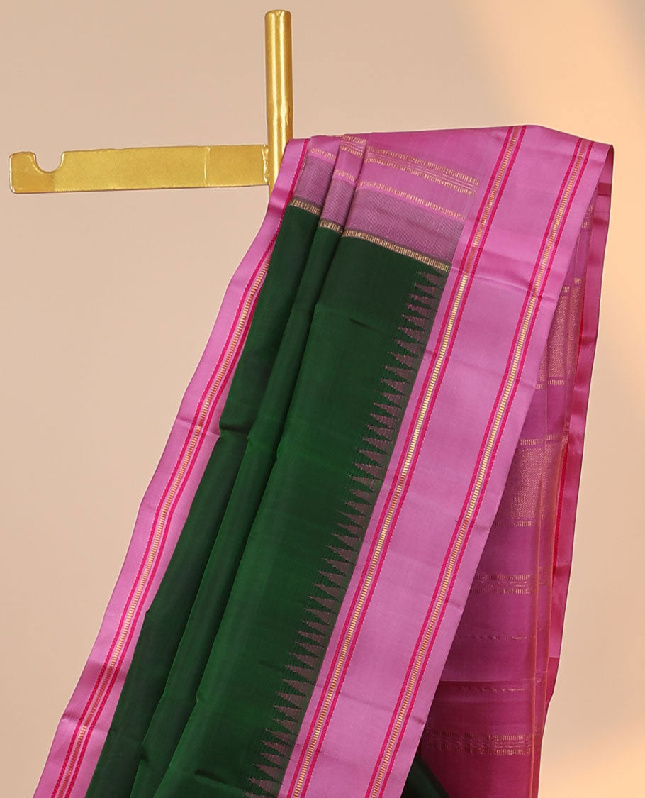 Green plain silksaree , contrast temple rettai pettu muthu design border & zari design pallu
