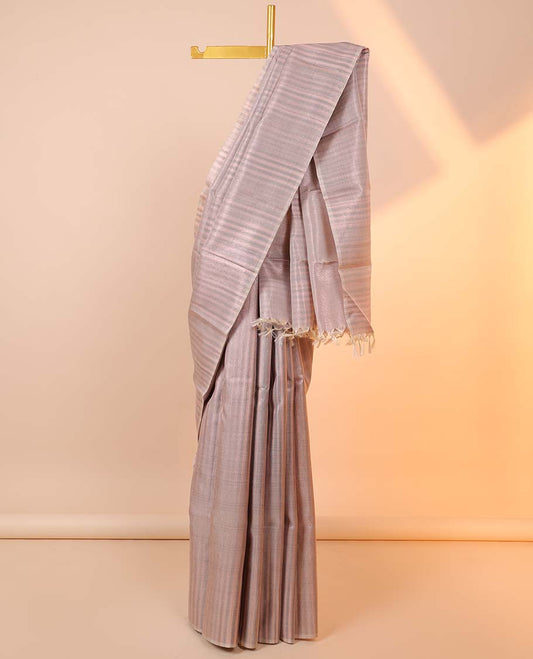 Borderless pastel pink sparely striped woven Kanchipuram designer silk saree 