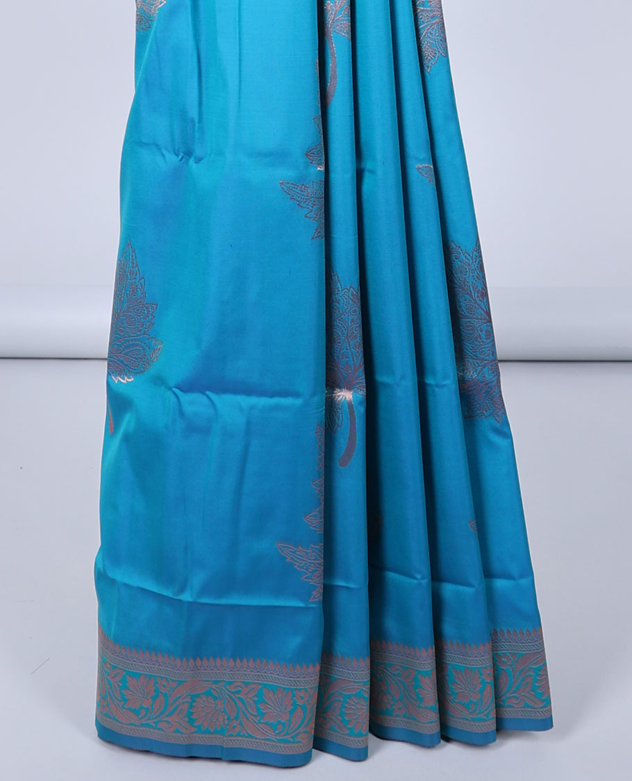 Blue butter silk saree with zari buttas, floral creeper zari border & pallu of diagonal floral creeper design