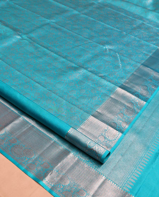 Blue Kanchipuram Wedding Silk Saree, Finely Crafted with Jacquard Design on Its Body, Highlighted by Zari Border of Thilakam, Vanki, and Kodi Visiry Designs, Grand Pallu, and Paired with a Matching Blouse