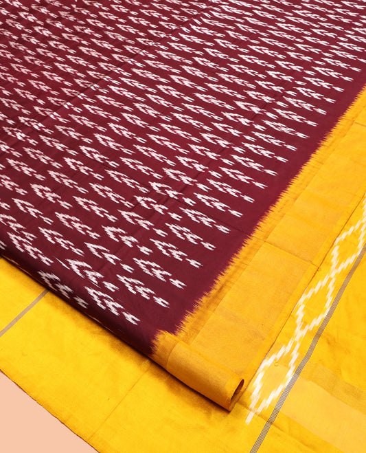 Maroon Pochampally Ikat Silk Saree, Delicately Woven with Buttas, Complemented by a Contrast Border, Ikat-Style Jaal Pallu, and Contrast Blouse