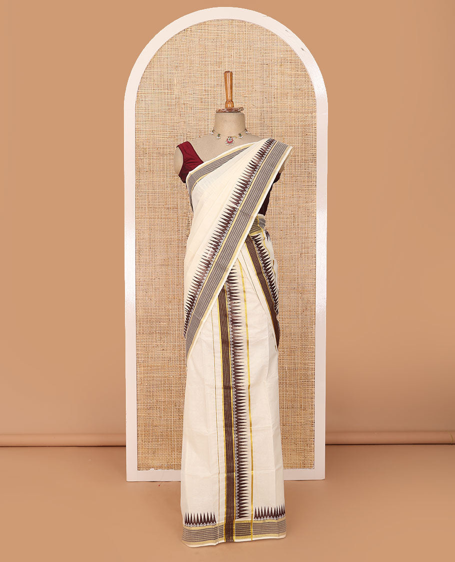 Cream plain Kerala mundu set with contrast temple striped border