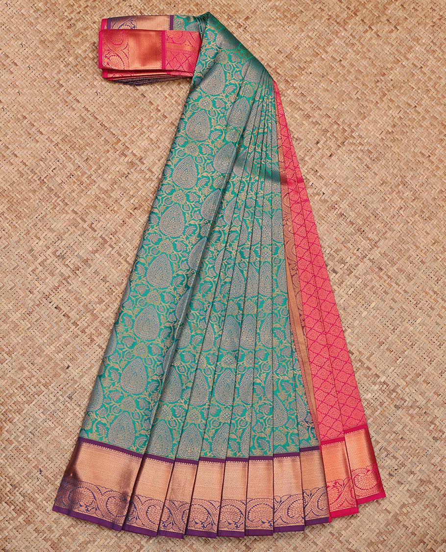 Green Budget Silk Saree, Ornamented with Jacquard, Complemented by a Contrast Traditional Zari Border, Grand Pallu, and a Contrast Blouse