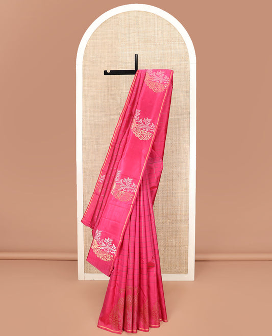 Pink Kanchipuram Silk Saree Featuring Muthu Checks and Mayil Buttas, Adorned with a Zari Piping Border, with a Pallu Woven in an Elegant Floral Design, Paired with a Plain Blouse