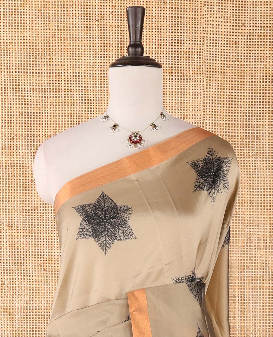 Half-white buttas banarasi jute saree, contrast traditional zari ganga-jamuna-style satin thread border, intricate pallu & plain blue blouse (Copy)