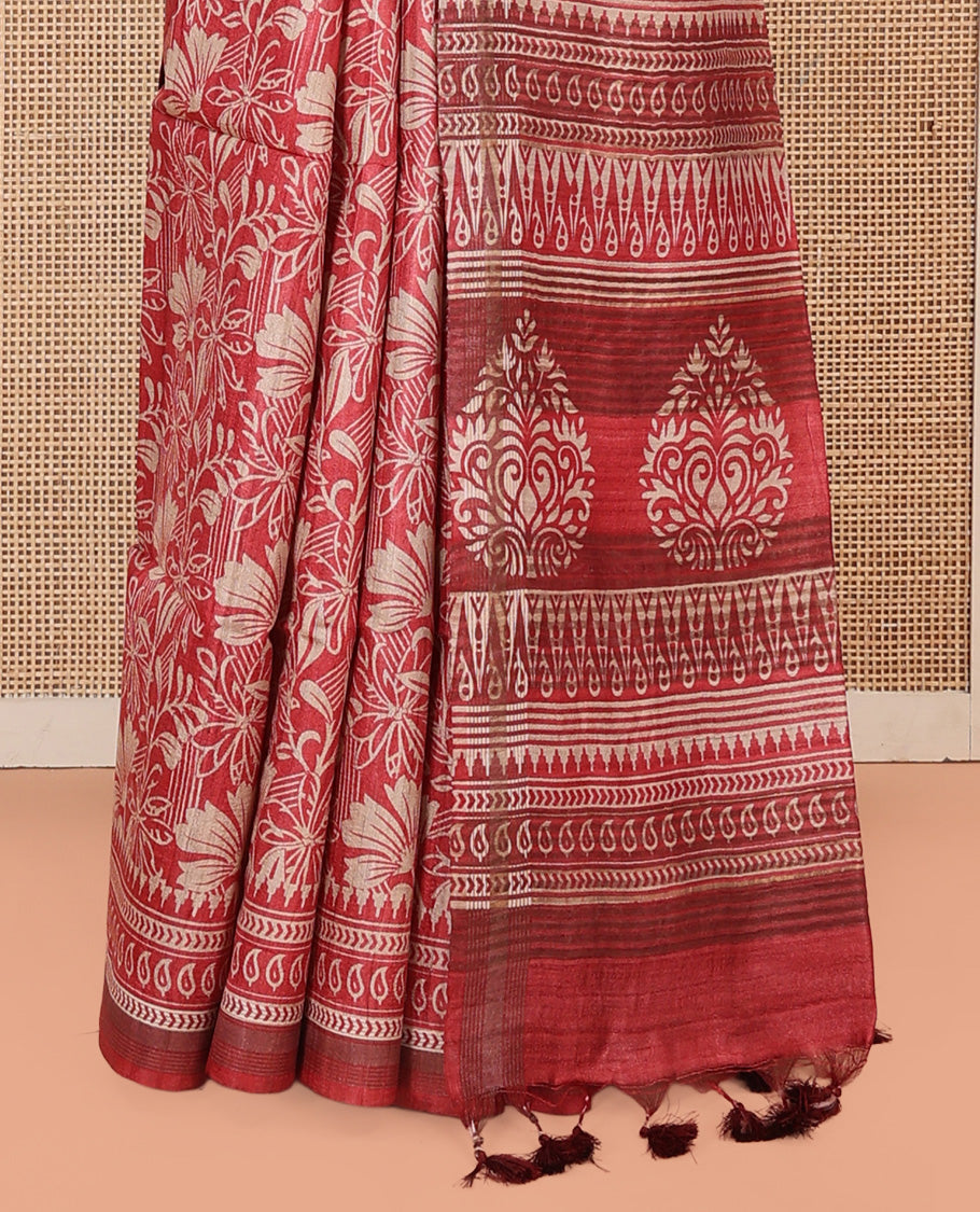 Red Tussar Saree, Crafted with Floral Print, Geometric Printed Border, Intricate Pallu, and a Matching Blouse