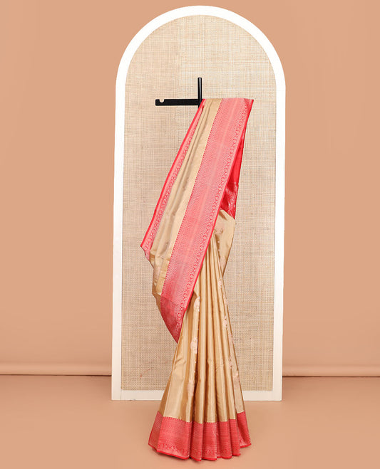 Gold iruthalai pakshi buttas woven silk saree, contrast border of thilakam mokku, neli, and kodi visiry designs, and pallu of traditional zari designs