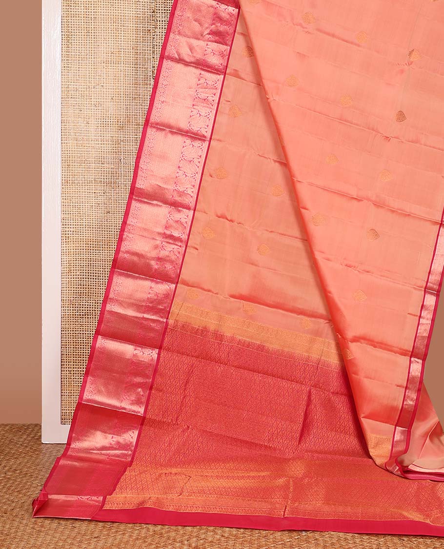 Orange zari buttas Vasundhara silk mix saree, contrast border of kodi visiry, and then kuli kann design, and jaal pallu