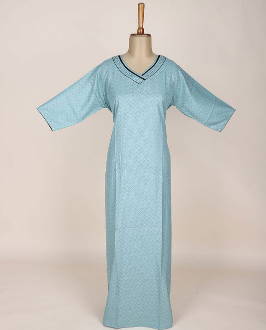 Blue chevron stripes printed v-neck 3/4th sleeve nighty