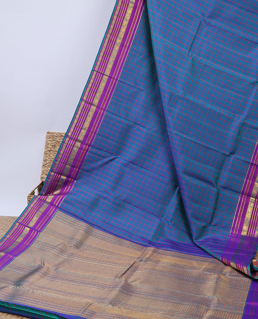 Blue checked kancheepuram silksaree, contrast traditional zari design pallu & salngai,banaras & kodi yaali yaanai design