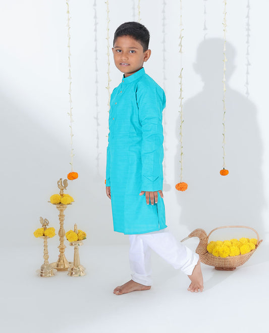 Blue solid design full-sleeve cotton kurta with contrast pants