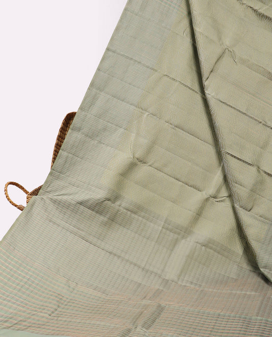Green jacquard Vasundhara 3D silk saree, intricate pallu & zari border of stripe designs