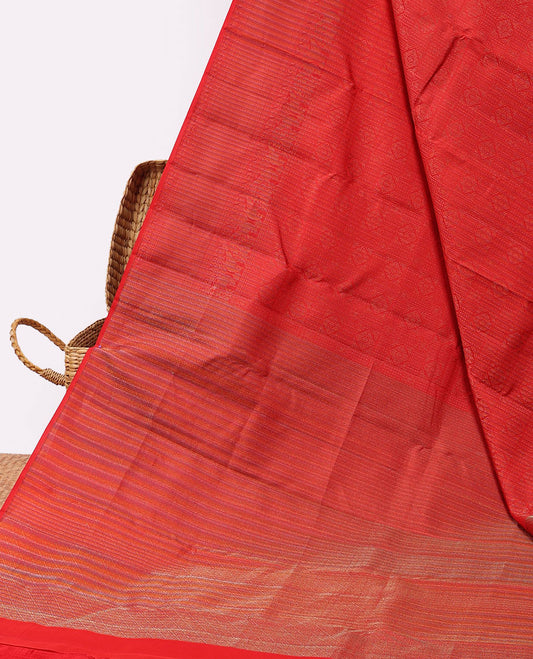 Red jacquard Vasundhara 3D silk saree, jaal design pallu & zari border of traditional designs