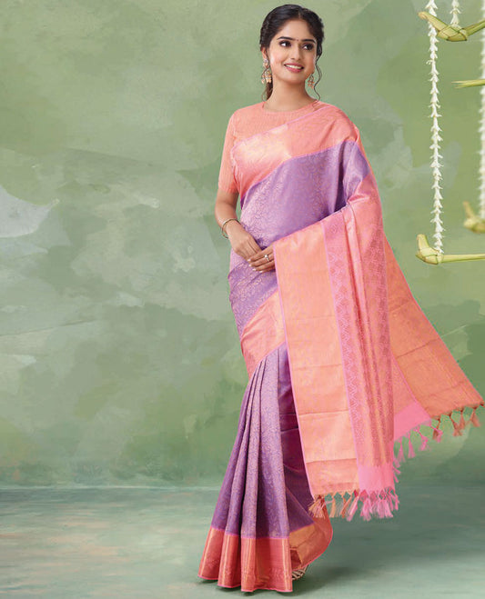 Violet jacquard Kanchipuram silk saree, contrast ogee patterned pallu & border of traditional design in zari