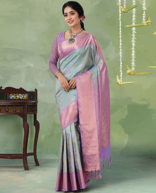 Blue jacquard Kanchipuram wedding silksaree, contrast ogee patterned pallu & border of thilakam,muthu,kodi visiry & jaal
