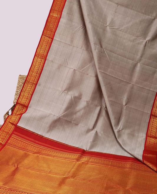 Grey kancheepuram silksaree, contrast jaal pallu & korvai border of ara bogudi,muthu,kathir,mayil & banaras