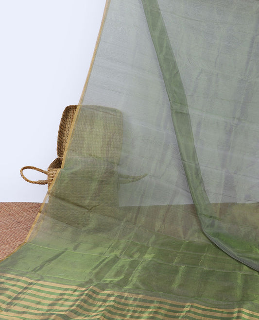 Borderless green plain design cotton saree, self-pallu of stripes