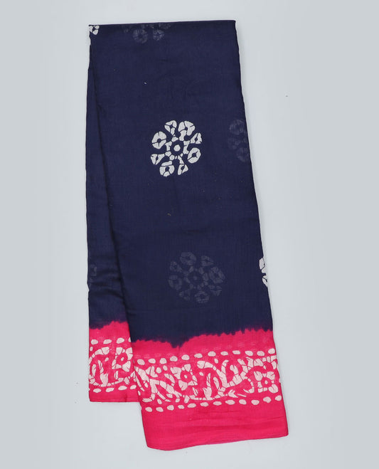Blue batik-style motifs printed semi-banaras dola saree, contrast batik-printed border