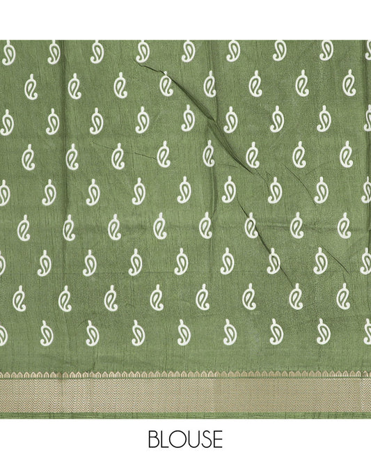 Green semi-banaras dola saree with paisley motifs, traditional design border