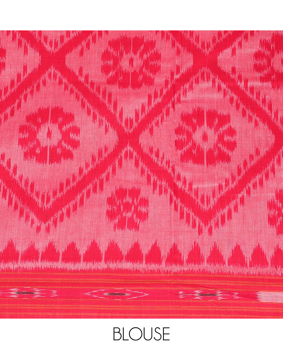 Pink flower butta enclosed checked cotton saree, contrast border & floral pallu