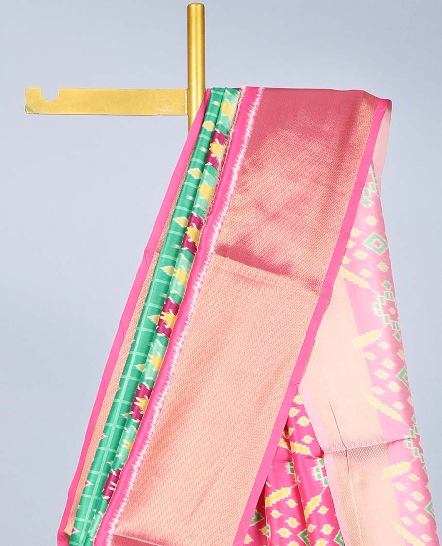 Green butta enclosed check semi-banaras jute saree,contrast traditional design & patola deer border & patola print pallu