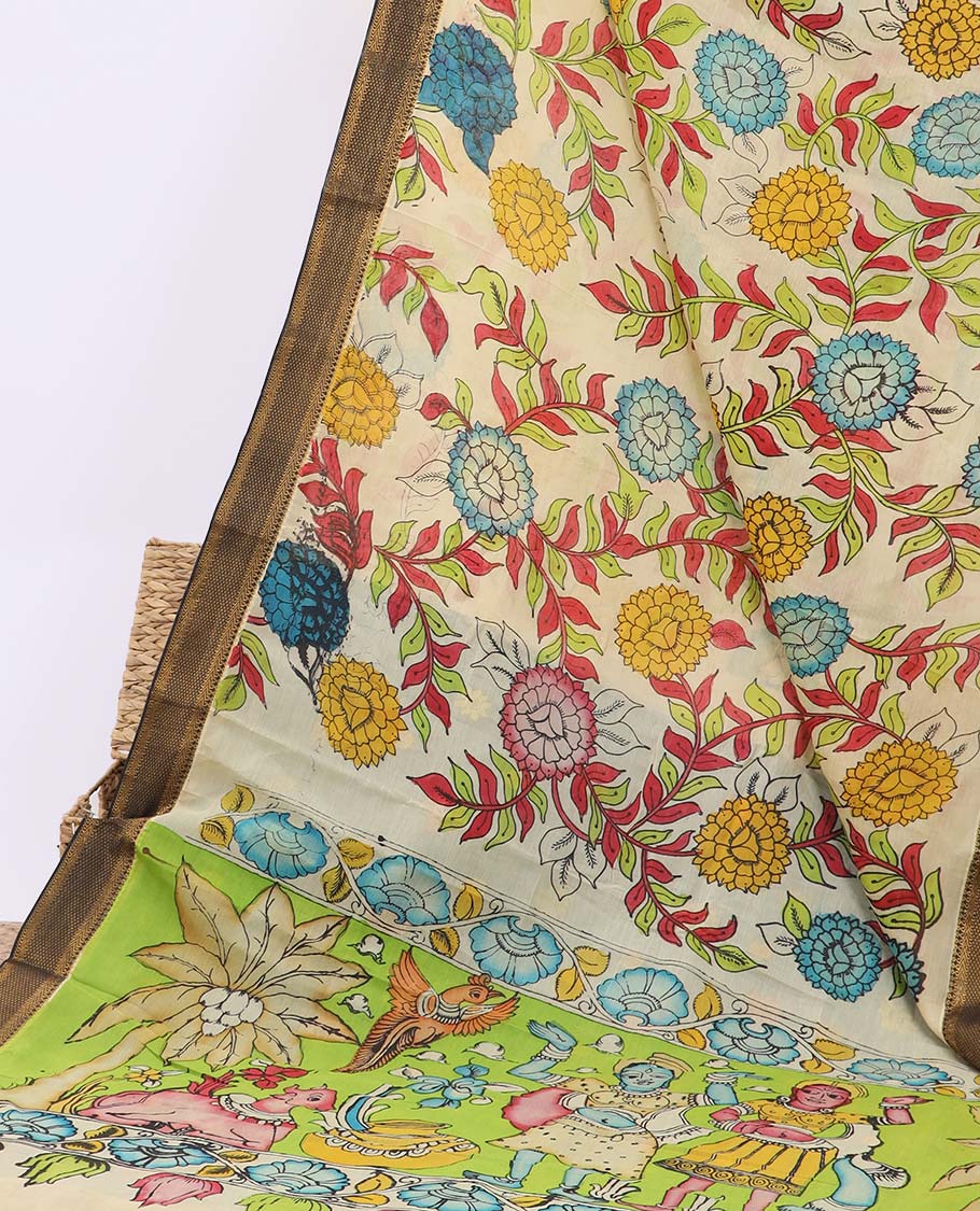 Cream floral vine hand-painted pen kalamkari silksaree, contrast traditional border & fauna & human motif pallu