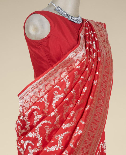 Red floral jacquard design pure banaras silk saree, zari border of traditional designs