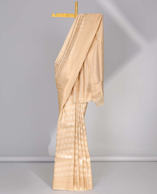 Sandal floral design softy saree, traditional design border & pallu of intricate designs