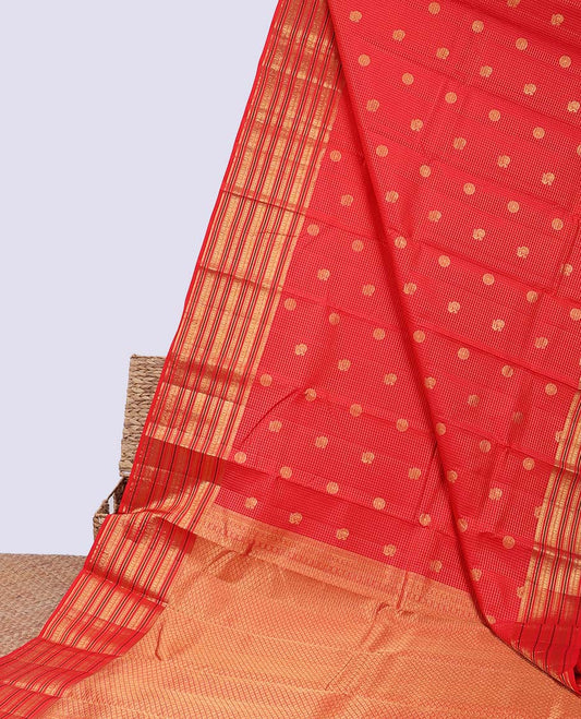 Red checked silk saree with mayil chakram buttas, jaal pallu & border steeped with traditional designs