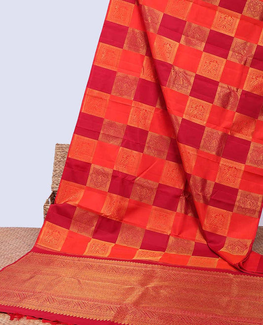 Borderless multi-color zari buttas enclosed checked Kanchipuram silk saree, pallu of intricate designs