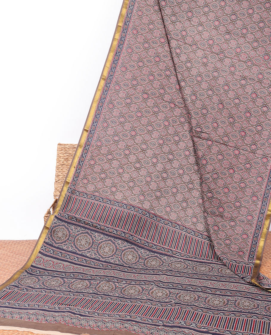 Grey ogee patterns ajrakh-style printed mul-mul cotton saree, self-border & intricately printed pallu