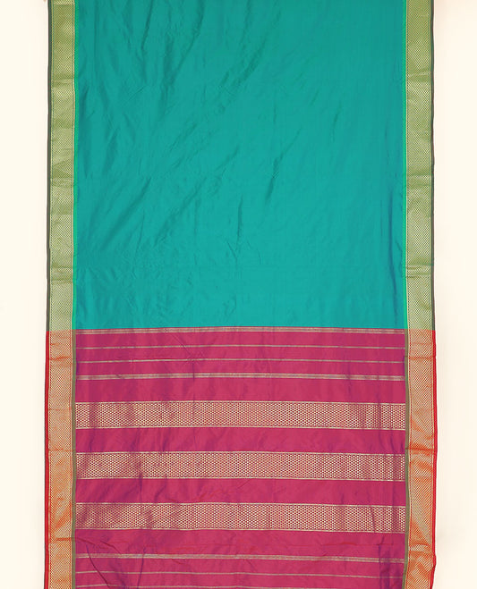 Green plain design ten-yard saree, contrast border & pallu of ara maadam designs