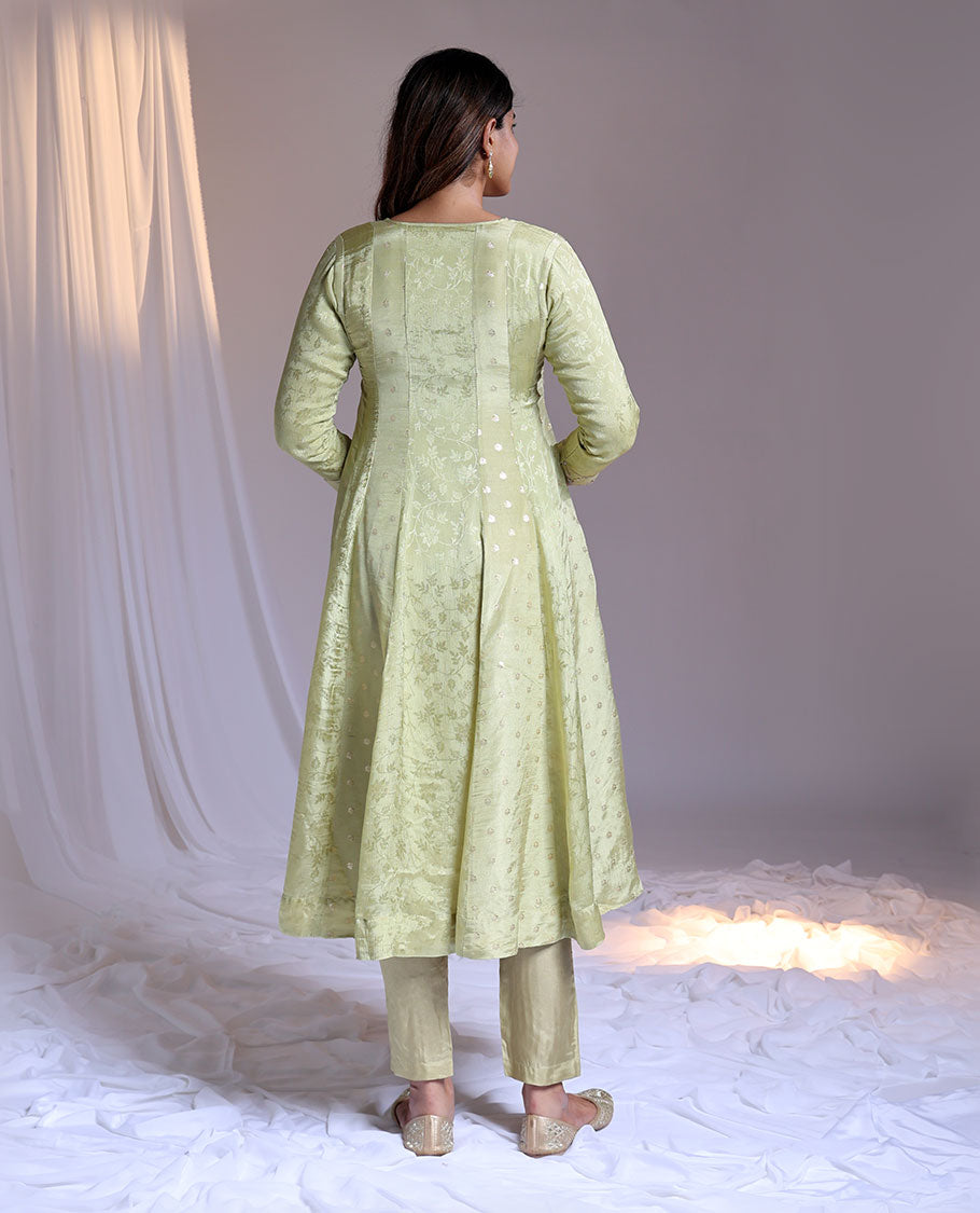 Green readymade suit,floral & embroidery 3/4th sleeve roundneck chanderi top,pant,contrast floral print dupatta