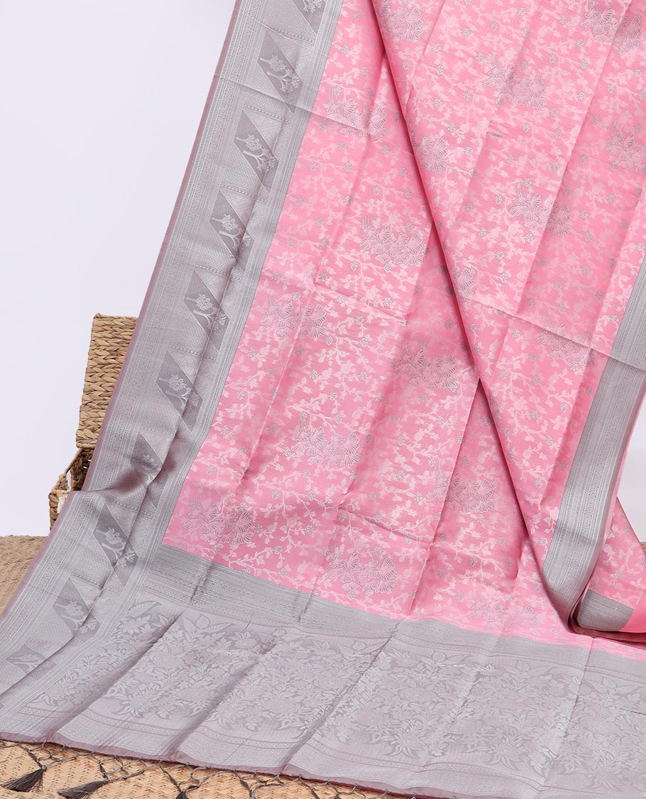 Pink floral jacquard butter silk saree, contrast traditional design border & pallu of floral designs