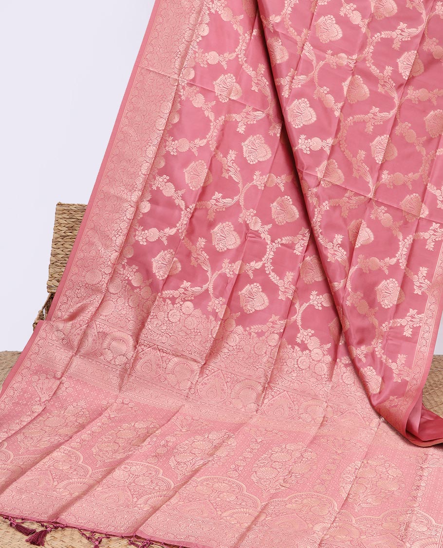 Pink jacquard butter silk saree, floral creeper design border & pallu of zari intricate floral designs