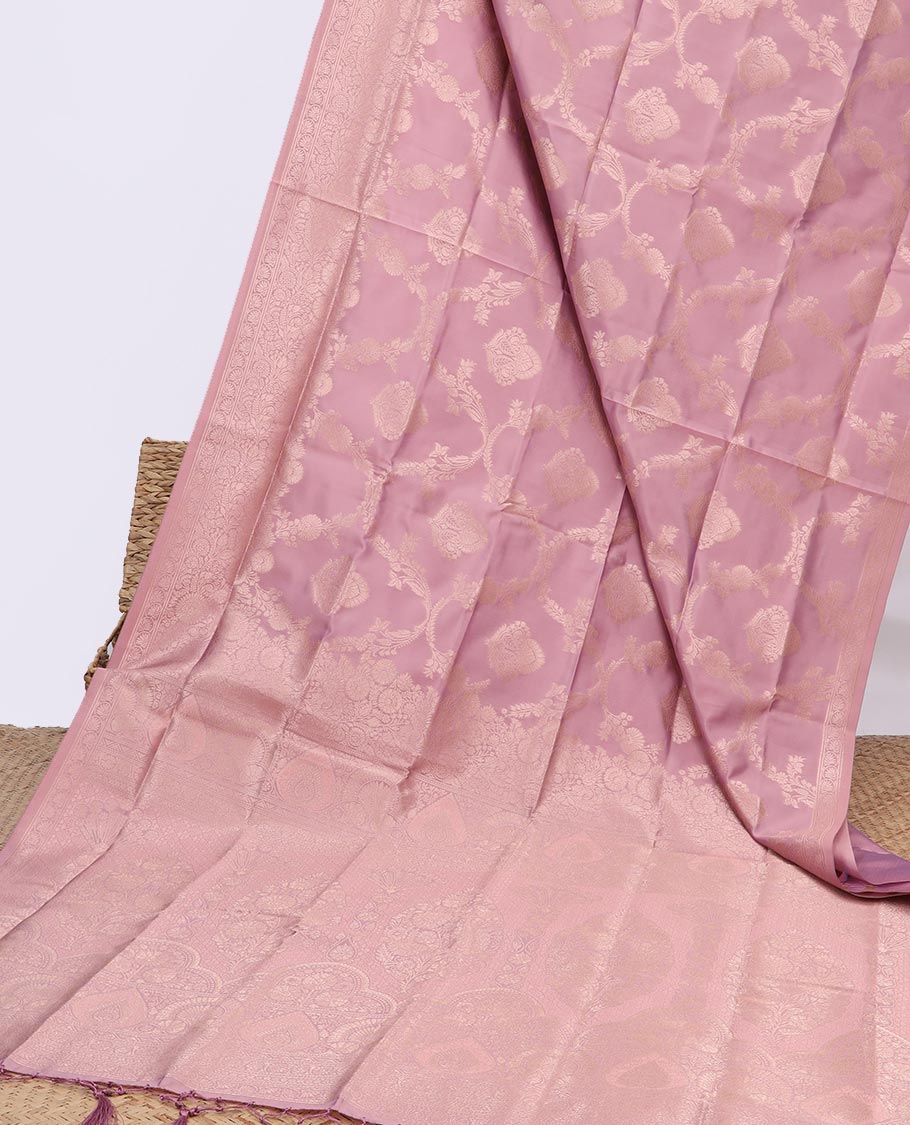 Pink jacquard butter silk saree, floral creeper design border & pallu of zari intricate floral designs