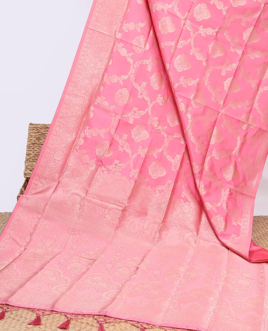 Pink jacquard butter silk saree, floral creeper design border & pallu of zari intricate floral designs