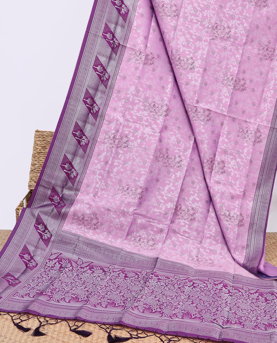 Pink floral jacquard butter silk saree, contrast traditional design border & pallu of floral designs