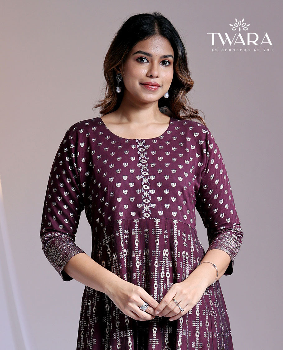 Twara maroon intricately designed round-neck & 3/4th sleeve below-knee kurti