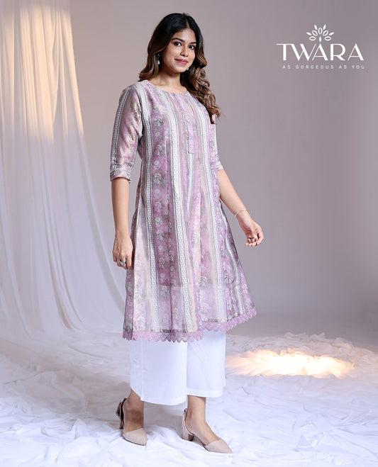 Twara pink intricate floral printed round-neck & 3/4th sleeve below-knee kurti