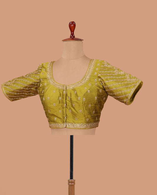 Green thread embroidered front-back round neck elbow sleeve blouse