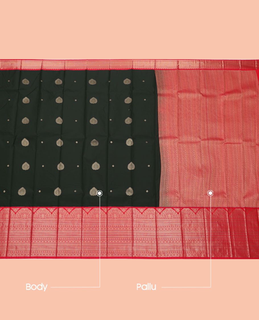Green Budget Silk Saree Featuring Zari Buttas, Complemented by a Contrast Traditional Zari Design Border, Grand Pallu, and a Contrast Blouse