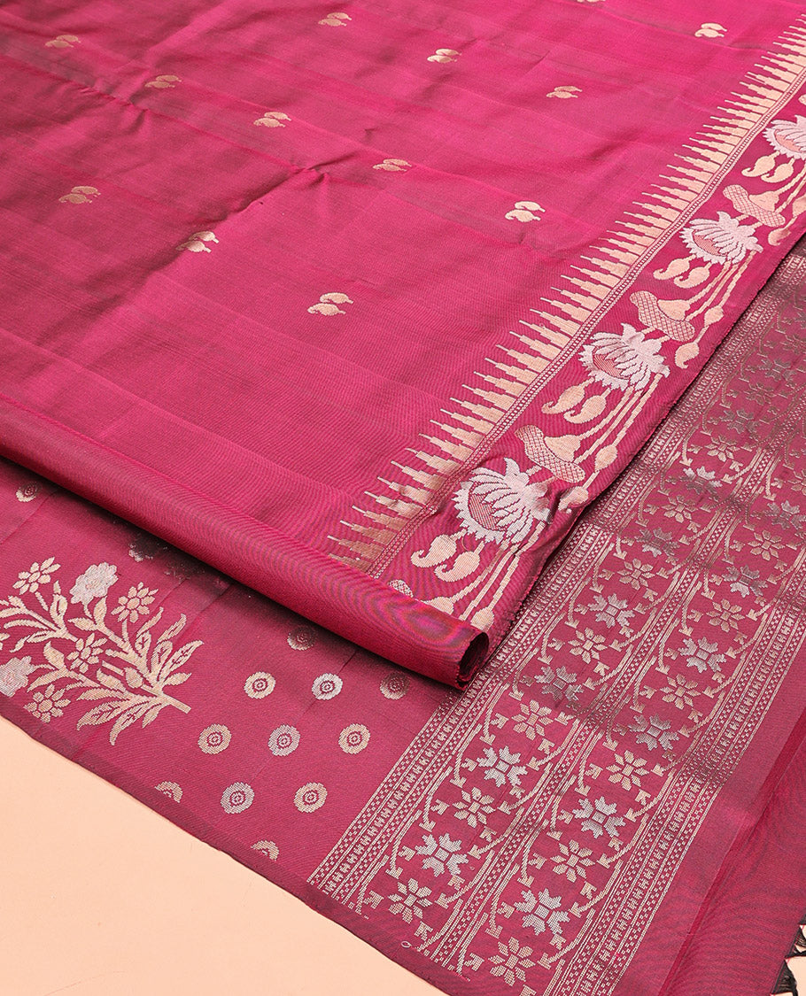 Wine Mayuri Soft Silk Saree, Subtly Woven with Manga Buttas All Over Its Body, Highlighted and Temple Border of Floral Creeper Designs, Pallu of Floral Designs, and Paired with a Matching Blouse