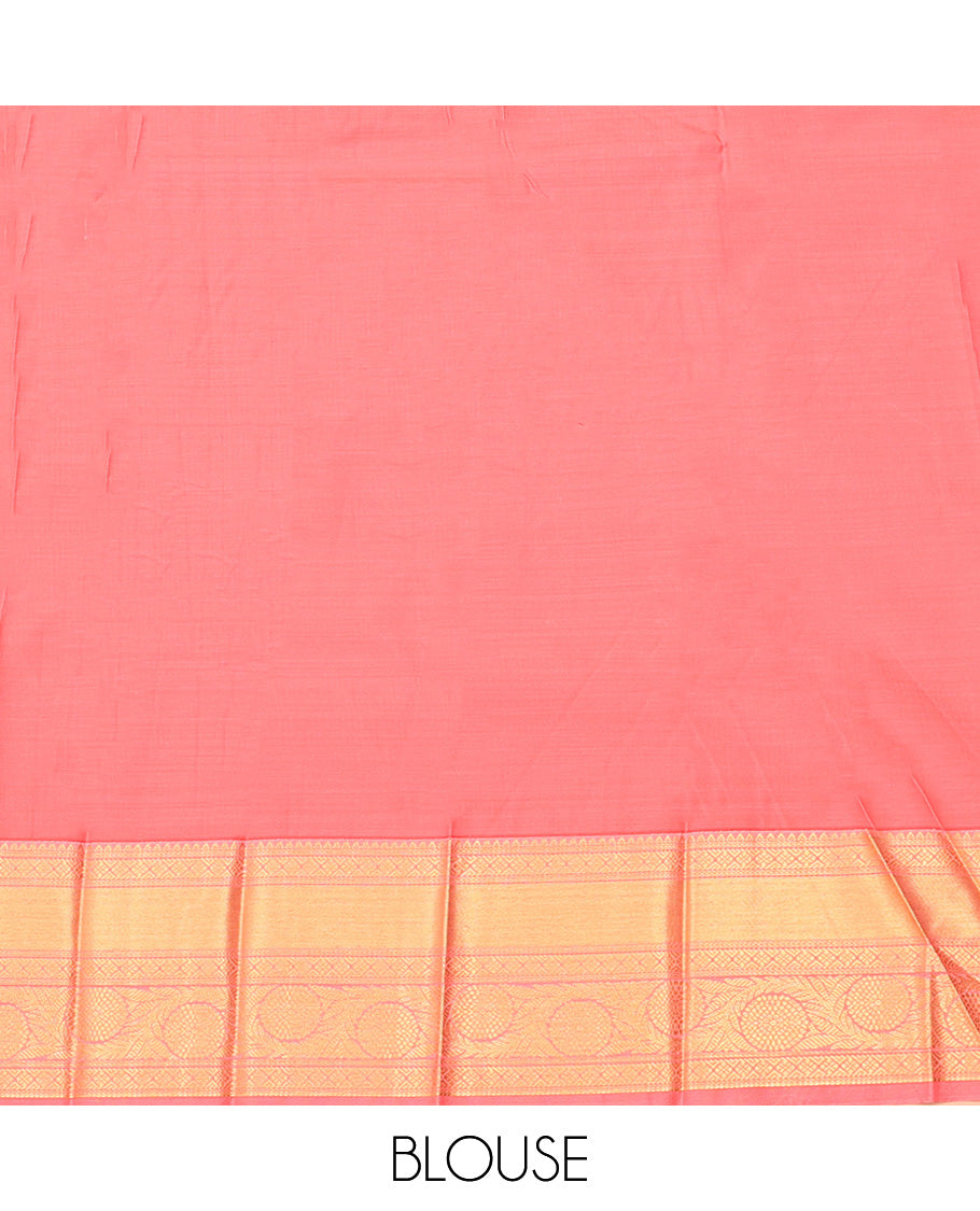 Green Budget Silk Saree, Subtly Woven with Buttas All Over Its Body, Complemented by Contrast Traditional Zari Designs Woven Border, Grand Jaal Pallu and Paired with a Contrast Blouse