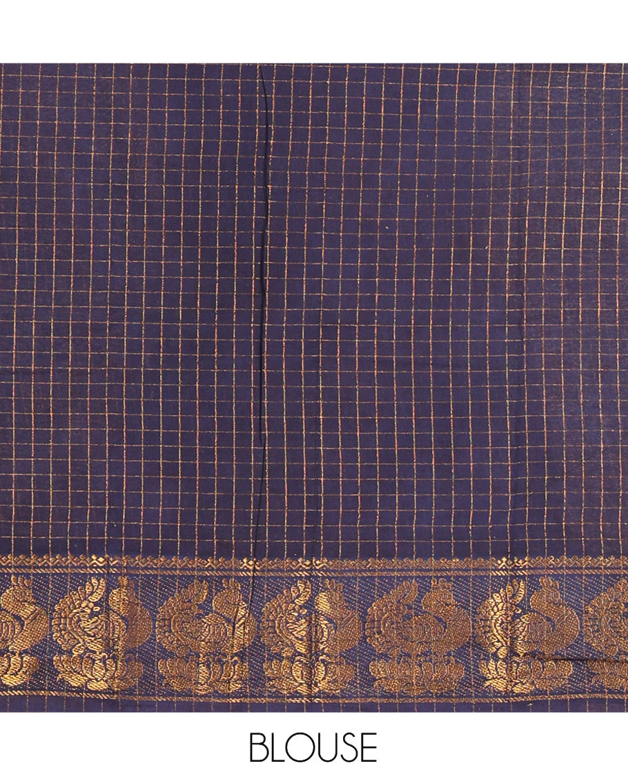 Rani Pink Plain Sungudi Cotton Saree, Complemented by a Contrast Gopuram Motif Woven Border, Zari Striped Pallu, and a Contrast Blouse