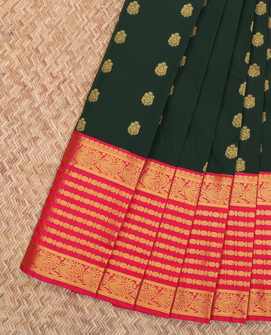 Green Budget Silk Saree, Spotlighted with Zari Buttas, a Contrast Traditional Zari Border, Grand Pallu, and a Contrast Blouse